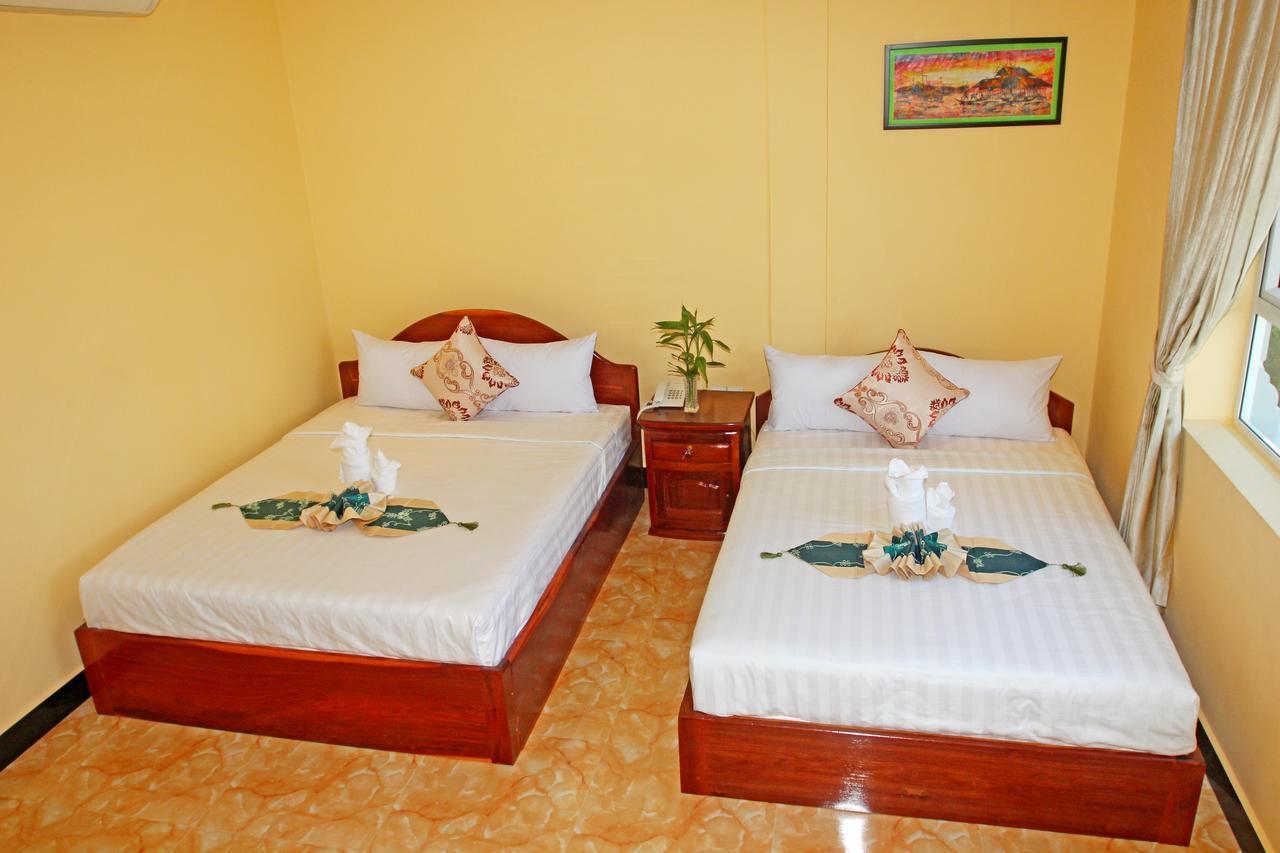 Jasmine Hotel& Sky Bar Battambang Eksteriør billede