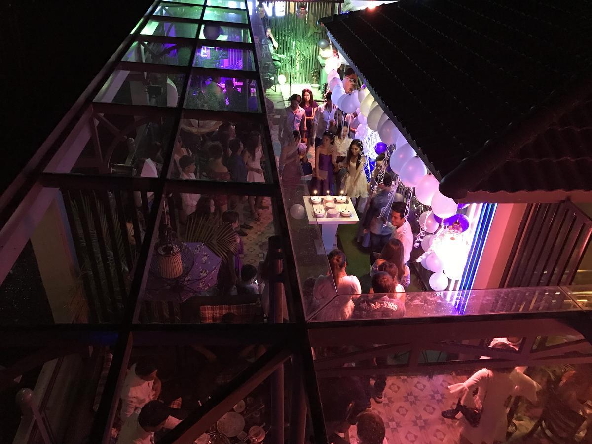 Jasmine Hotel& Sky Bar Battambang Eksteriør billede