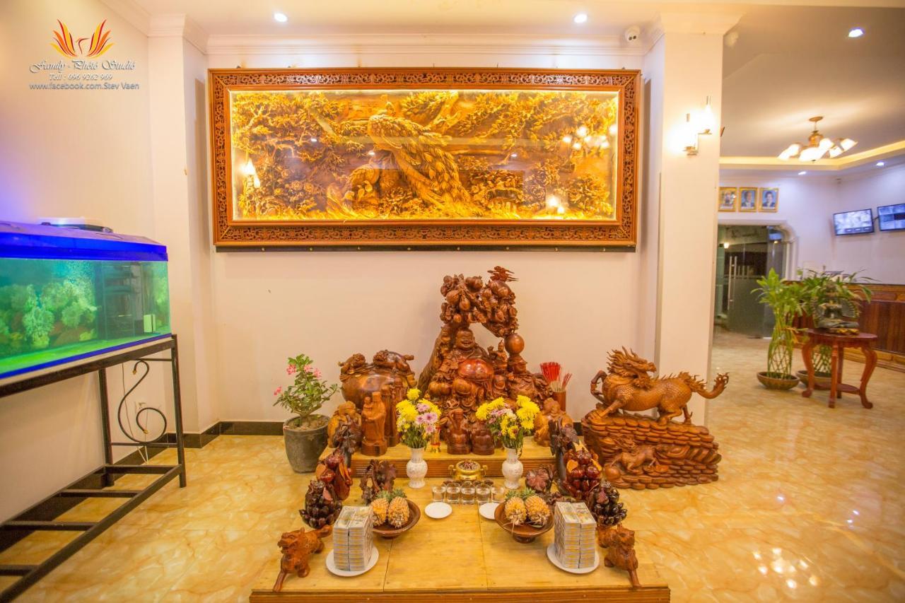 Jasmine Hotel& Sky Bar Battambang Eksteriør billede