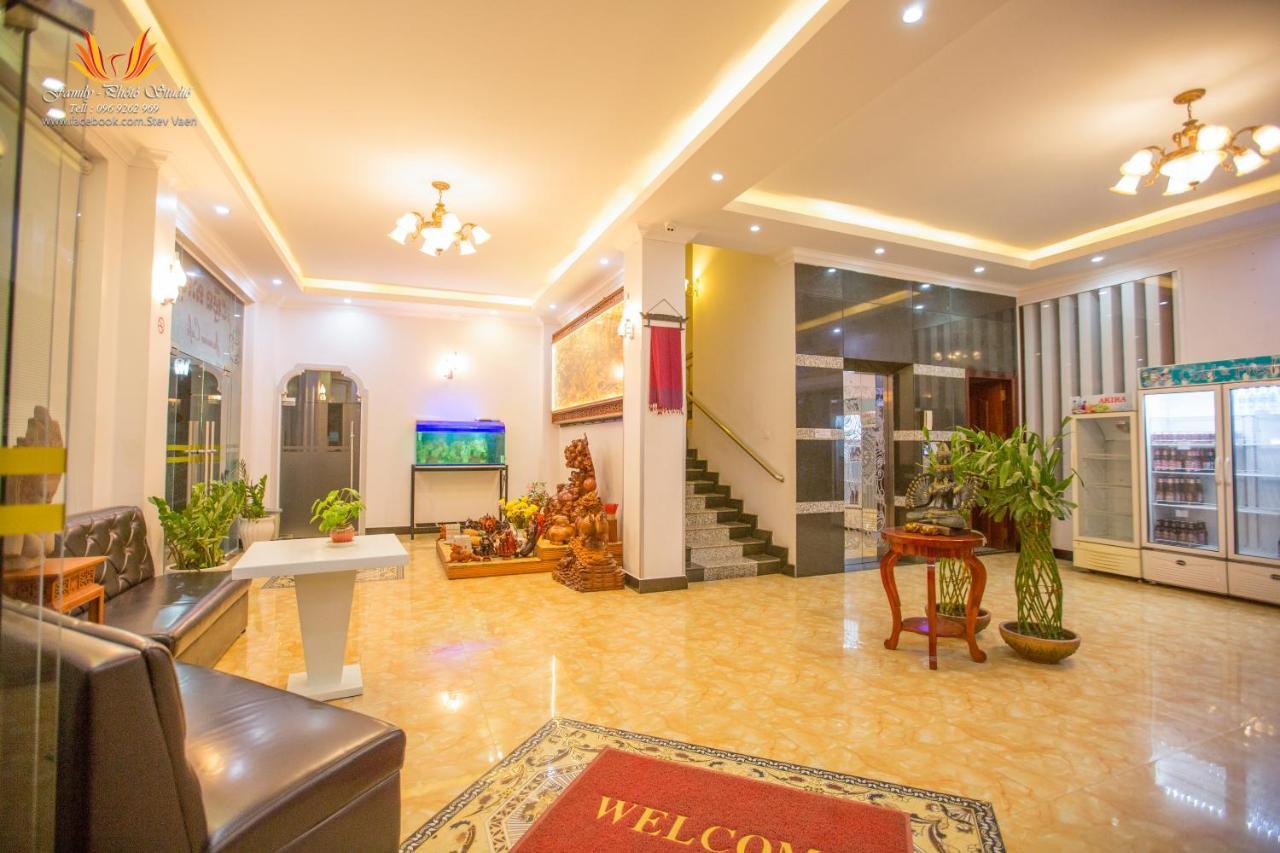 Jasmine Hotel& Sky Bar Battambang Eksteriør billede
