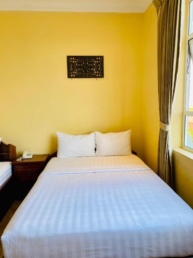 Jasmine Hotel& Sky Bar Battambang Eksteriør billede