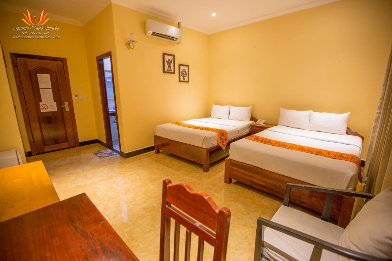 Jasmine Hotel& Sky Bar Battambang Eksteriør billede