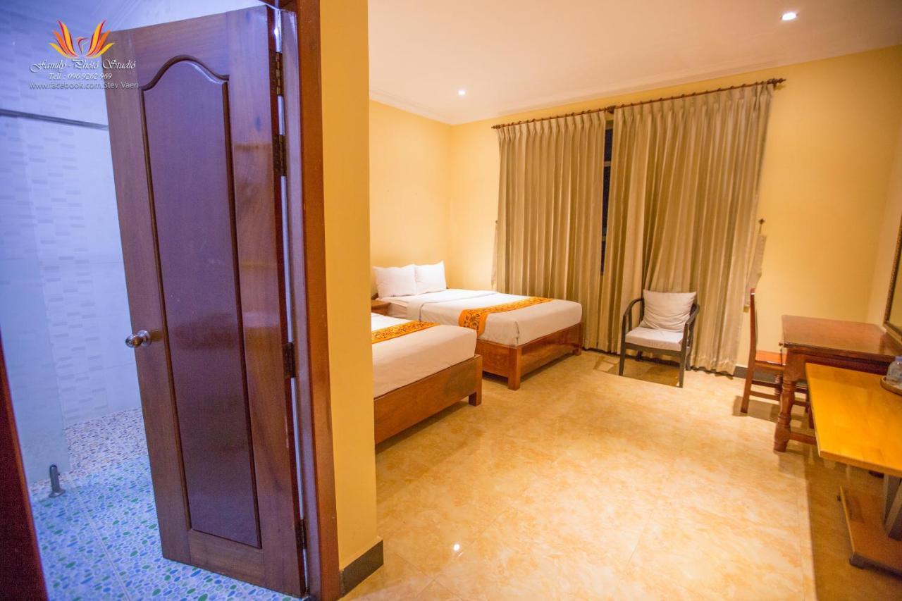 Jasmine Hotel& Sky Bar Battambang Eksteriør billede