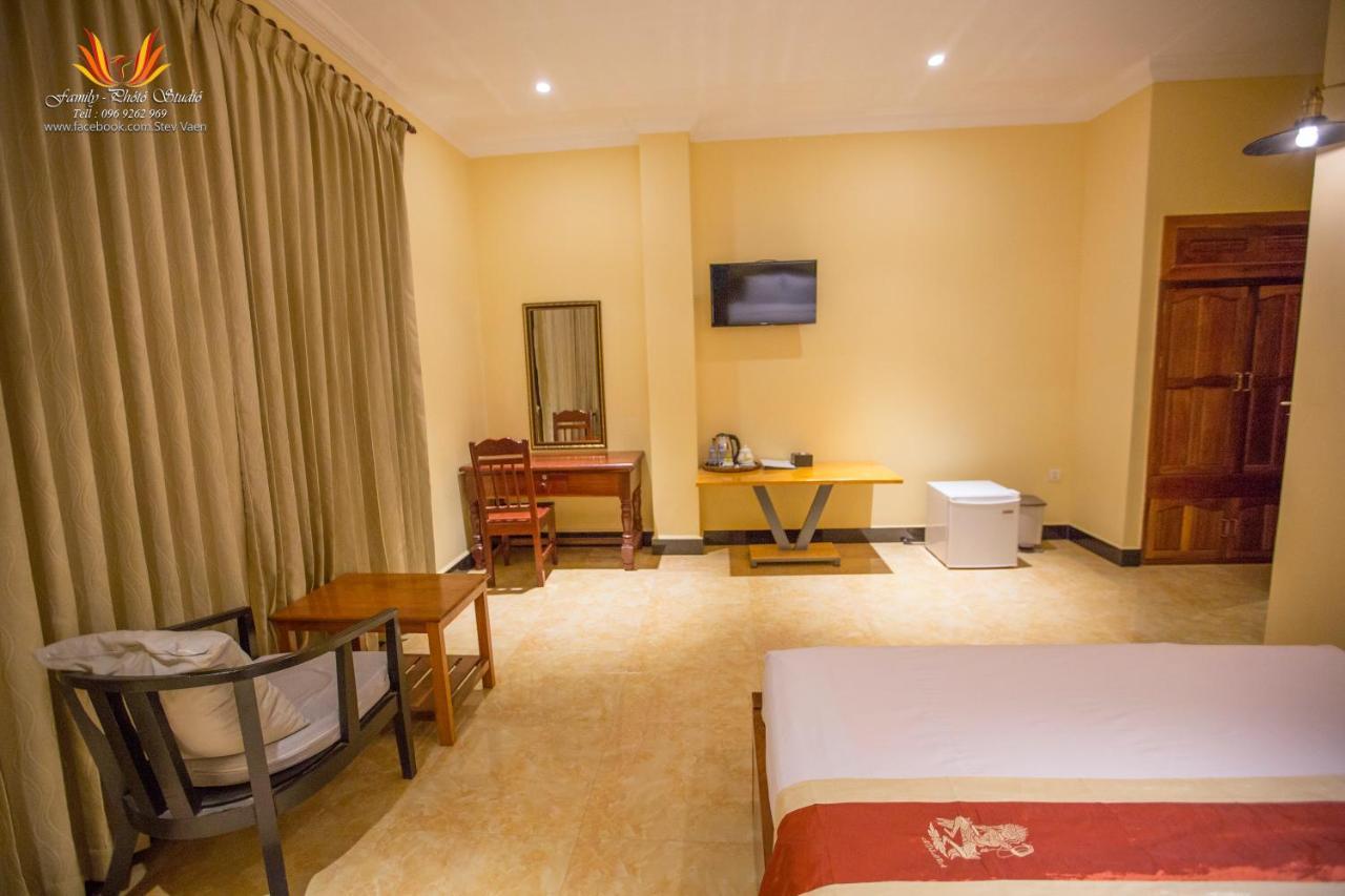 Jasmine Hotel& Sky Bar Battambang Eksteriør billede